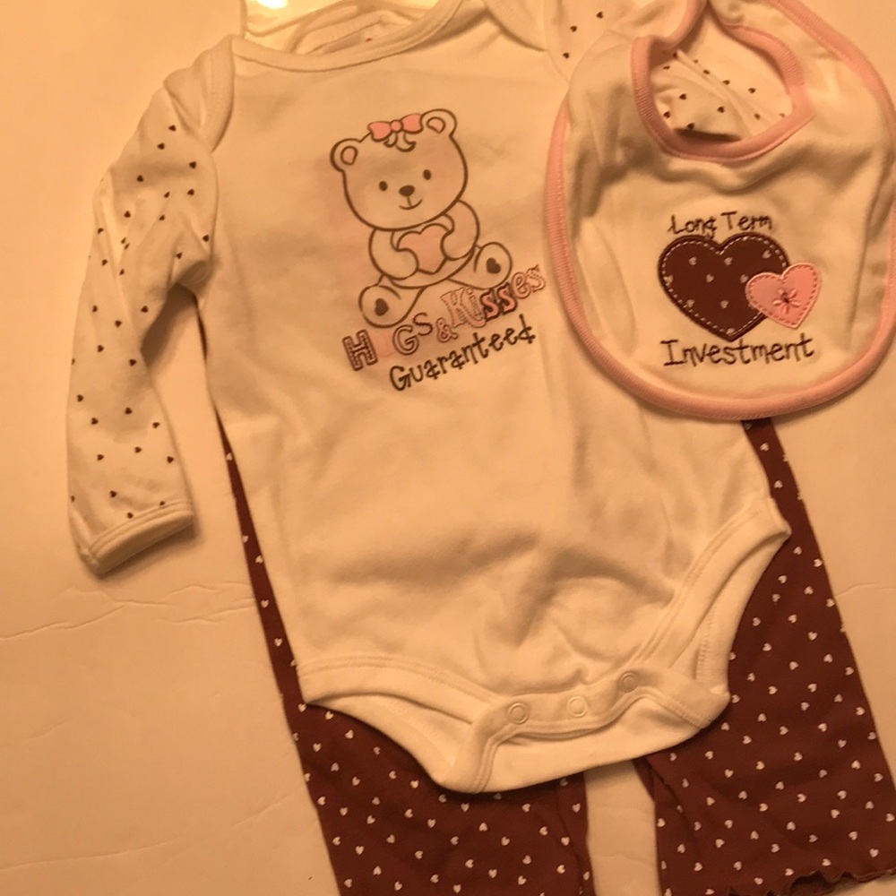 NWT Snugabye Basics 6/9 mos Baby Three Pc Outfit